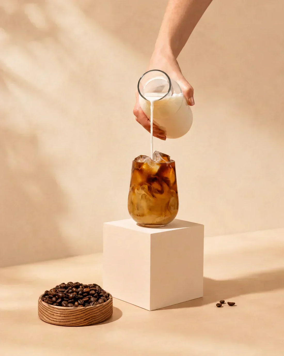 Zo maak je thuis een iced coffee met karakter